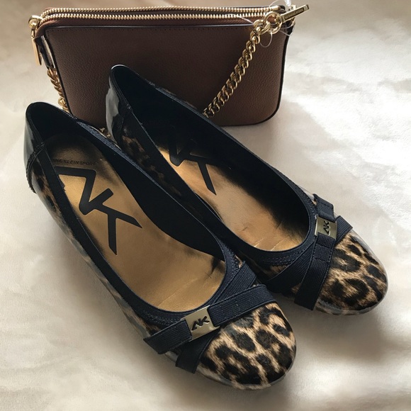 anne klein sport shoes leopard print
